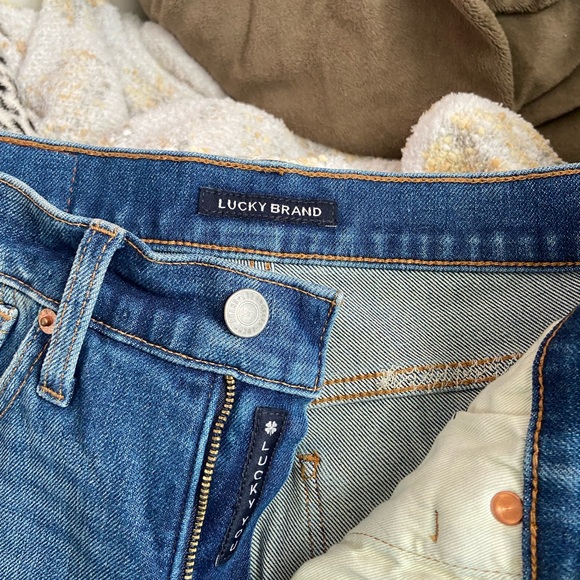 Lucky Brand High Rise Boot Cut Cropped Bridgette Jeans - Picture 4 of 5